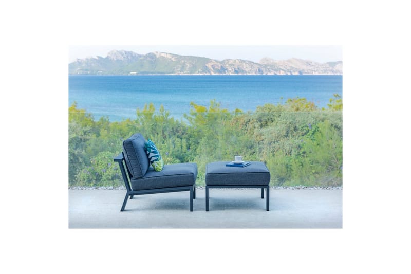 Utendørs møbelgruppe Lifestyle Garden PALAU siderstol + ottoman + sidebord 60 cm - Hagemøbler & utemiljø - Hagegruppe - Cafemøbler & cafesett