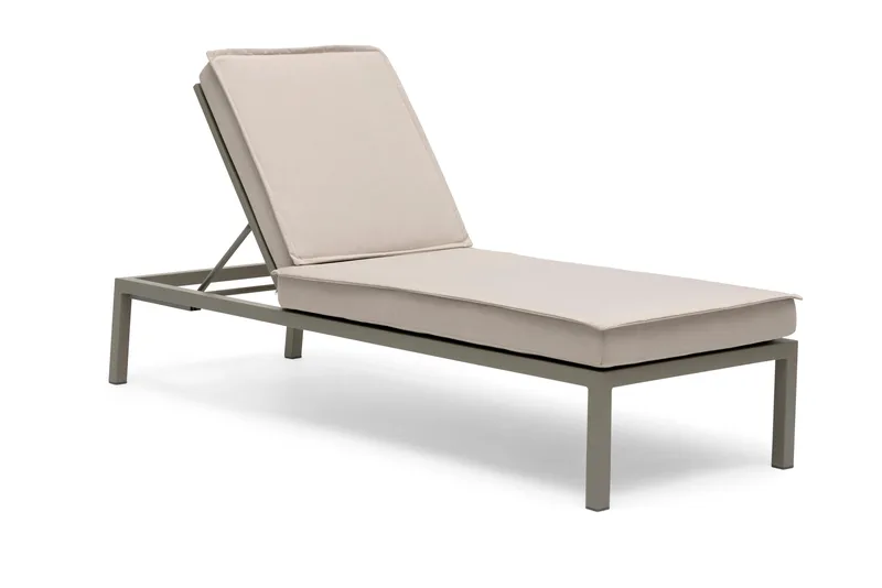 Hillerstorp Jet Set solseng - Beige - Hagemøbler & utemiljø - Stoler & Lenestoler - Solsenger & solvogner