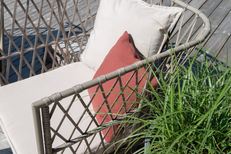 Lenestol Hillerstorp Jet Set Lounge - Beige - Hagemøbler & utemiljø - Stoler & Lenestoler - Utelenestoler