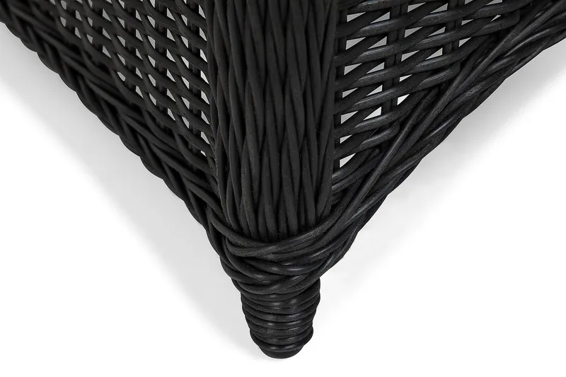 Marcus Light utelenestol med pute – loungestol i kunstrotting til utemøbler - Svart - Hagemøbler & utemiljø - Stoler & Lenestoler - Utelenestoler