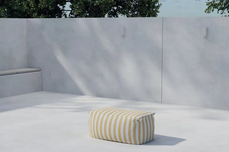 Redang fotskammel utendørs, Gul