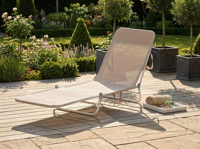 Solseng utendørs Kastoria - Beige/hvit - Hagemøbler & utemiljø - Stoler & Lenestoler - Solsenger & solvogner