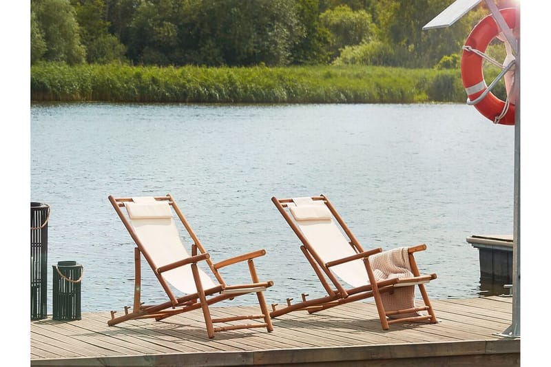 Solseng 2 stk lyst tre / beige ATRANI - Tre / Natur - Hagemøbler & utemiljø - Stoler & Lenestoler - Solstoler