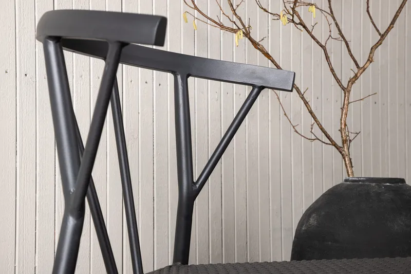 Stina Karmstol - Svart - Hagemøbler & utemiljø - Stoler & Lenestoler - Spisestol ute