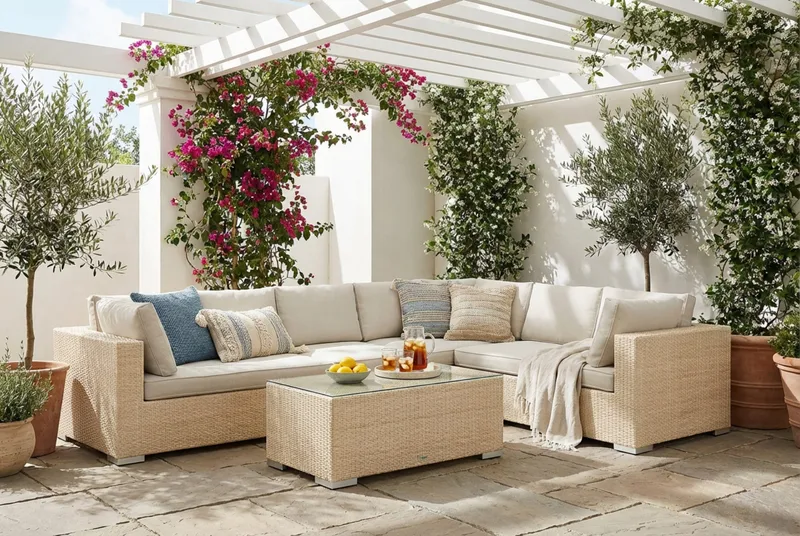 Bahamas L-formet utesofa høyre, 7-seters med bord - Beige - Hagemøbler & utemiljø - Loungemøbler - Loungegrupper