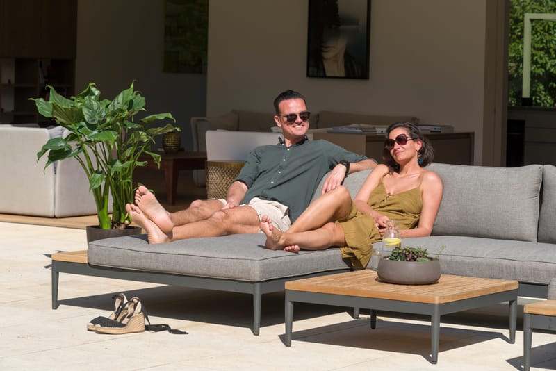 TOPAZ Sett Dagbedd + 2-seter sofa + sofabord 73 cm - Magnesiumgrå - Hagemøbler & utemiljø - Loungemøbler - Loungegrupper