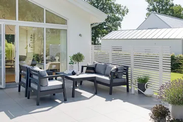 Hillerstorp Stoltö lounge utendørssofa - Grå|svart - Hagemøbler & utemiljø - Loungemøbler - Loungesofaer