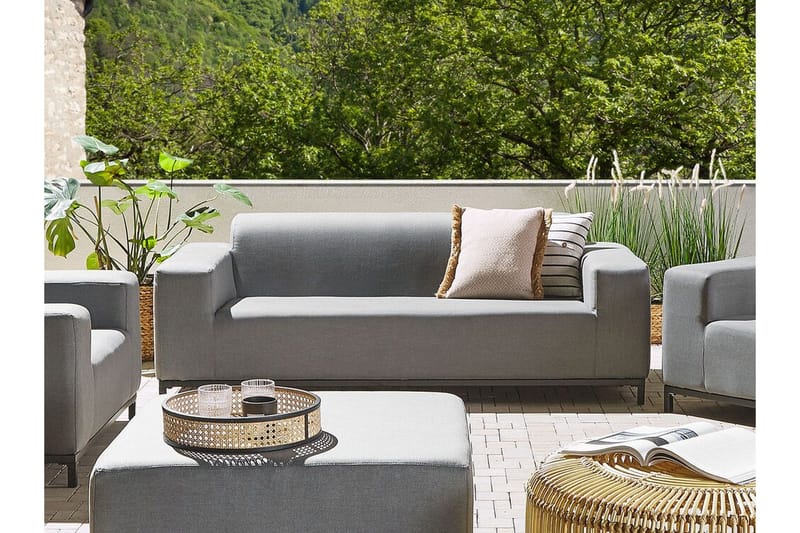 Hughen 3-seters Soffa - Grå/Svart - Hagemøbler & utemiljø - Loungemøbler - Loungesofaer