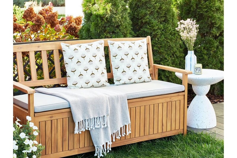 Carini Utendørspute 45x45 cm - Grønn/Hvit - Hagemøbler & utemiljø - Puter - Hageputer