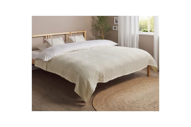 Sengeteppe Chagyl Lys beige, 200x220 cm - Lys beige, 200x220 cm - Tekstiler & tepper - Sengetøy - Sengeteppe - Sengeteppe enkeltseng