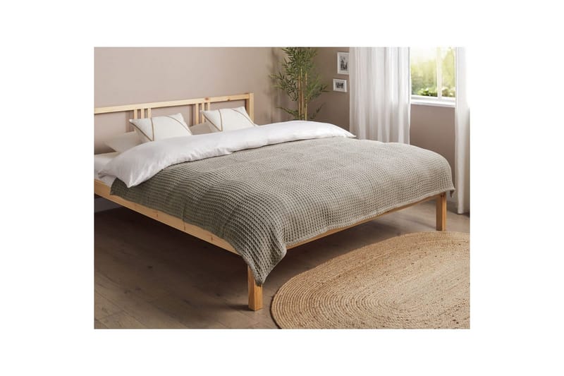 Sengeteppe Chagyl Taupe, 150x200 cm - Taupe, 150x200 cm - Tekstiler & tepper - Sengetøy - Sengeteppe - Sengeteppe dobbeltseng