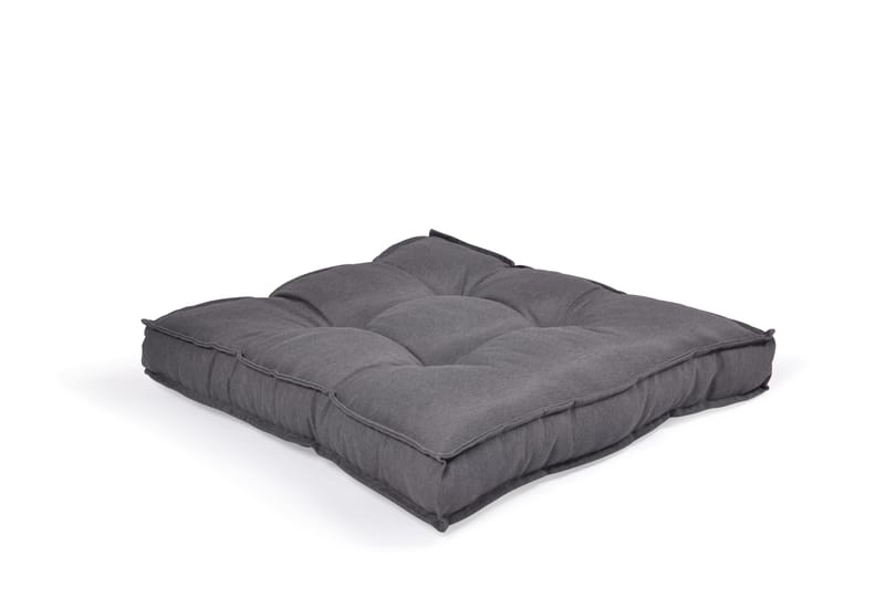 Sittepute Oscar Grå, Fritab