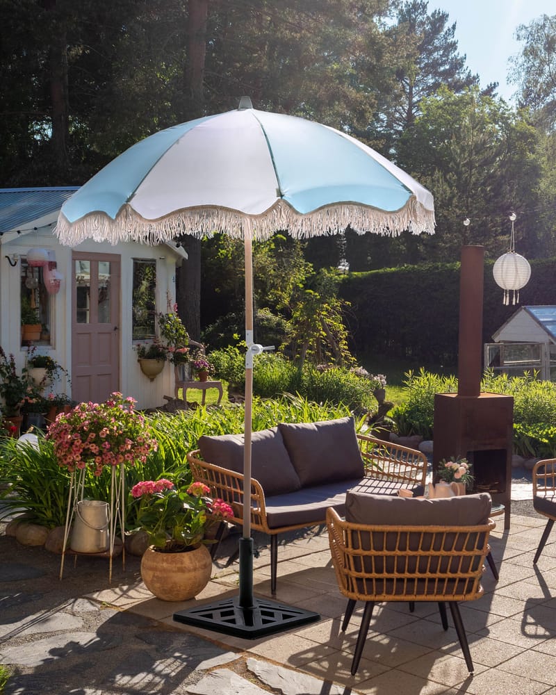 Parasoll utendørs 155 cm Mondello - hvit/blå - Hagemøbler & utemiljø - Solbeskyttelse - Parasoller - Strandparasoll