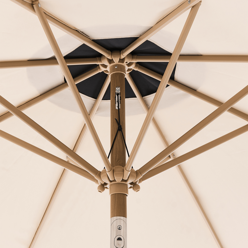 Parasoll utendørs 270 cm Isolotto - beige/brun/svart - Hagemøbler & utemiljø - Solbeskyttelse - Parasoller - Balkongparasoll