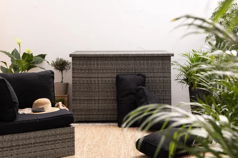 Gigant vanntett puteboks XL for utendørs bruk – Oppbevaringsboks i kunstrotting (B150xD90xH101 cm) - Grå - Hagemøbler & utemiljø - Utendørsoppbevaring - Puteoppbevaring - Puteboks & putekasse