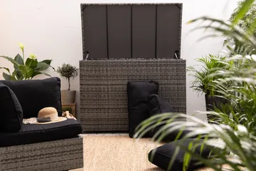 Gigant vanntett puteboks XL for utendørs bruk – Oppbevaringsboks i kunstrotting (B150xD90xH101 cm) - Grå - Hagemøbler & utemiljø - Utendørsoppbevaring - Puteoppbevaring - Puteboks & putekasse