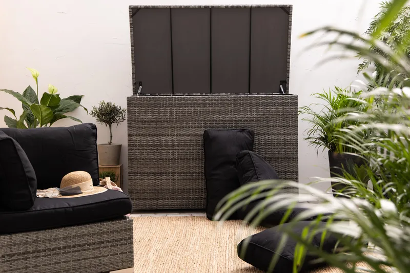 Gigant vanntett puteboks XL for utendørs bruk – Oppbevaringsboks i kunstrotting (B150xD90xH101 cm) - Grå - Hagemøbler & utemiljø - Utendørsoppbevaring - Puteoppbevaring - Puteboks & putekasse