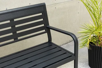 Elvas Utebenk - Svart - Hagemøbler & utemiljø - Utesofa - Hagebenk & utebenk