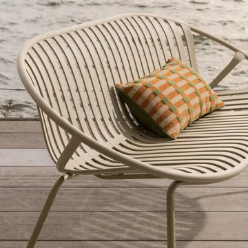 Benk Bruce 134 cm utendørs - Sand - Hagemøbler & utemiljø - Utesofa - Hagebenk & utebenk