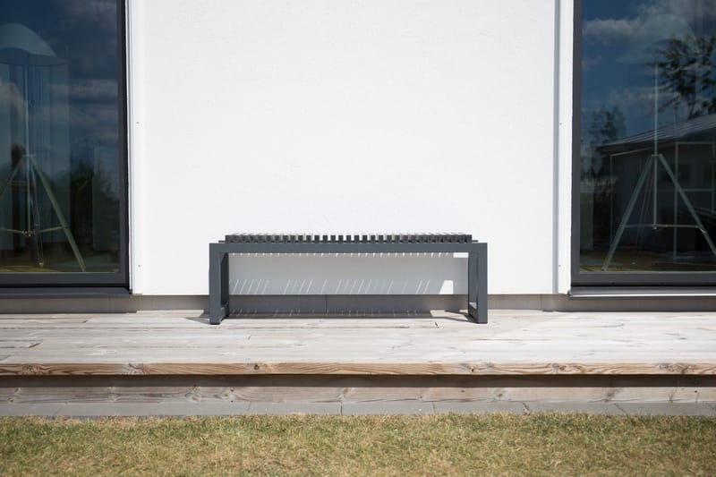 Athena benk utendørs 140 cm svart - Svart - Hagemøbler & utemiljø - Utesofa - Hagebenk & utebenk