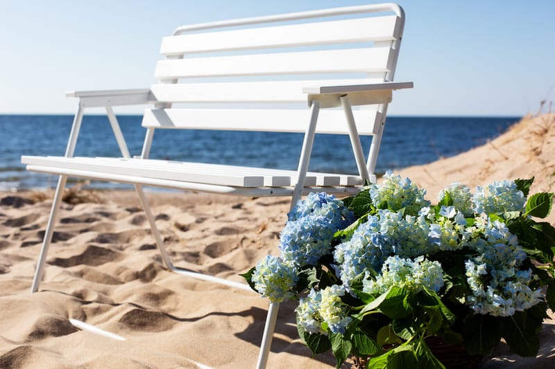 Benk Retro 322 2-pers. Hvit - Varax - Hagemøbler & utemiljø - Utesofa - Hagebenk & utebenk