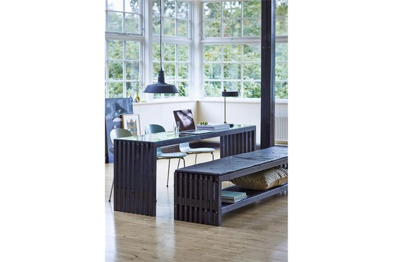 Rustikk benk Design av terrassebord138x49x45cm m/hylle svart - Grå - Hagebenk & utebenk