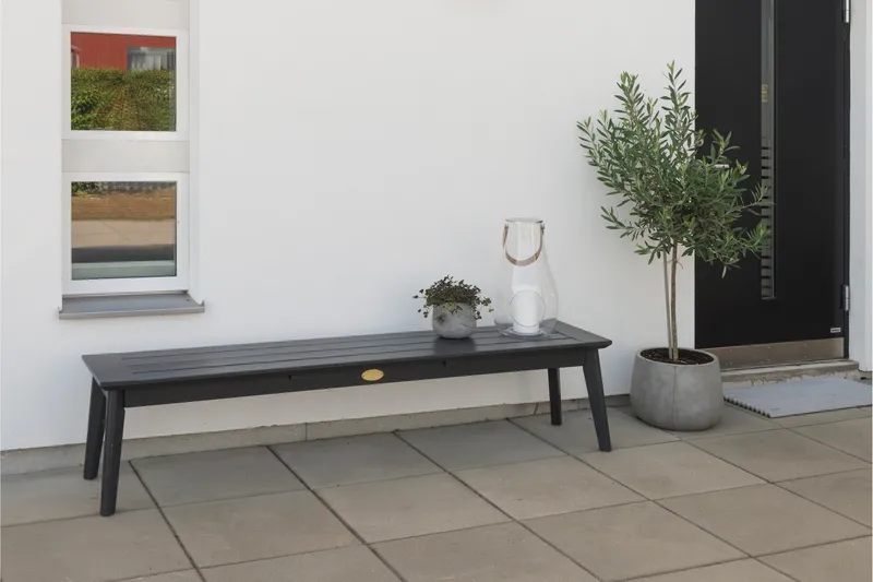 Stoltö Benk Svart - Hillerstorp - Hagemøbler & utemiljø - Utesofa - Hagebenk & utebenk