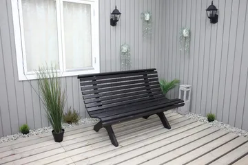 Norvald Benk - Kaffesvart - Hagemøbler & utemiljø - Utesofa - Hagesofa & hagebenk