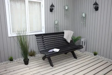 Norvald Benk - Kaffesvart - Hagemøbler & utemiljø - Utesofa - Hagesofa & hagebenk