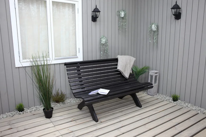 Norvald Benk - Kaffesvart - Hagemøbler & utemiljø - Utesofa - Hagesofa & hagebenk