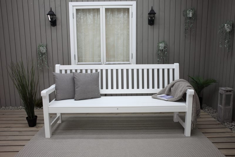 Rimforsa Hagesofa - Hvitglasert Furu - Hagemøbler & utemiljø - Utesofa - Hagesofa & hagebenk