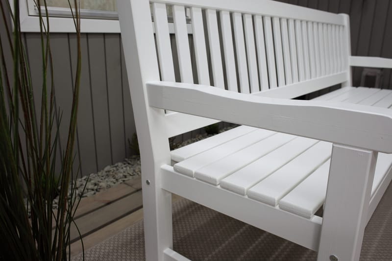 Rimforsa Hagesofa - Hvitglasert Furu - Hagemøbler & utemiljø - Utesofa - Hagesofa & hagebenk