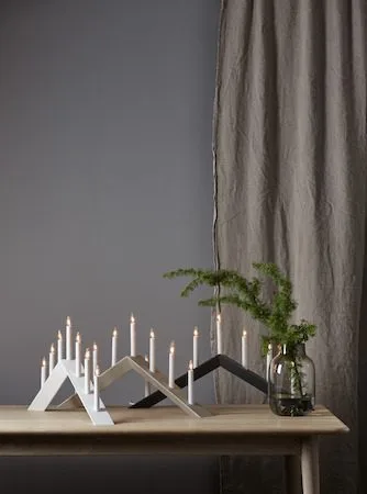 Arrow lysestake 69 cm - hvit - Interiør - Dekorasjon & innredningsdetaljer - Julepynt & juledekorasjon