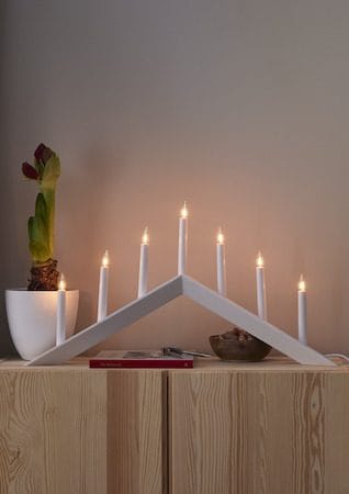 Arrow lysestake 69 cm - hvit - Interiør - Dekorasjon & innredningsdetaljer - Julepynt & juledekorasjon