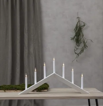 Arrow lysestake 69 cm - hvit - Interiør - Dekorasjon & innredningsdetaljer - Julepynt & juledekorasjon