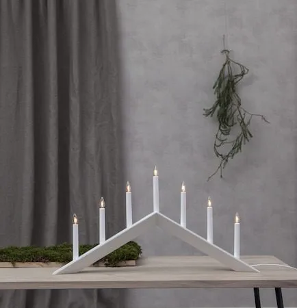Arrow lysestake 69 cm - hvit - Interiør - Dekorasjon & innredningsdetaljer - Julepynt & juledekorasjon