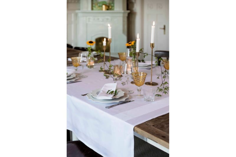 Duk Delight Hvit 240 x 240 cm - 240 x 240 cm - Interiør - Dekorasjon & innredningsdetaljer - Borddekorasjon - Duker & løpere - Bordduk