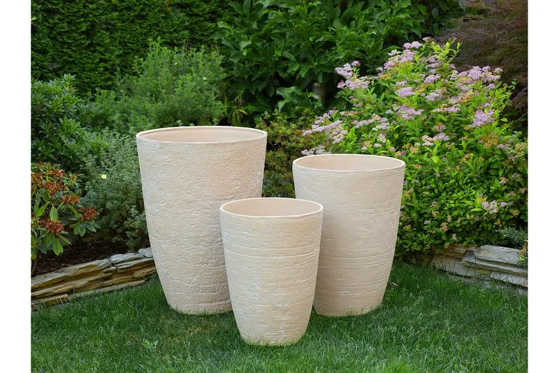 Camia Krukke 51 cm - Beige - Interiør - Dekorasjon & innredningsdetaljer - Krukker - Utepotter