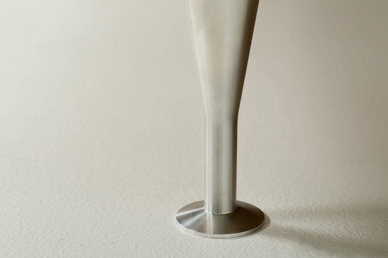 Hilda Sengeben 16 cm Konisk 4-pack - Metall - Interiør - Dekorasjon & innredningsdetaljer - Dekorbeslag - Beslag - Møbelben