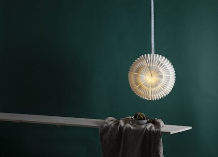 Frost papirstjerne med belysning 50 cm - hvit - Interiør - Dekorasjon & innredningsdetaljer - Julepynt & juledekorasjon - Juletrepynt