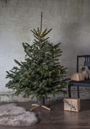Granig juletrefot 45 cm - muldvarpfarget og naturtre - Interiør - Dekorasjon & innredningsdetaljer - Julepynt & juledekorasjon
