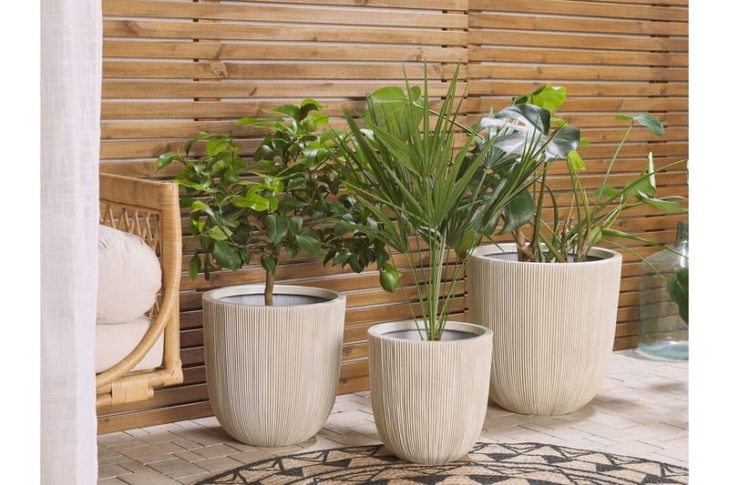 Krukke 44 x 44 x 48 cm beige CHIOS - Beige - Interiør - Dekorasjon & innredningsdetaljer - Krukker - Utepotter