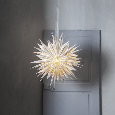 Print papirstjerne 60 cm - hvit med beige striper - Interiør - Dekorasjon & innredningsdetaljer - Julepynt & juledekorasjon