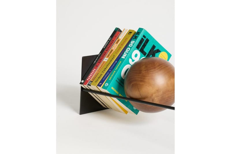 Orvic Bokstöd 49x18 cm - Sort - Interiør - Dekorasjon & innredningsdetaljer - Pyntegjenstander - Bokstøtte