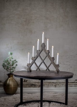 Rut lysestake 43 cm - brun - Interiør - Dekorasjon & innredningsdetaljer - Julepynt & juledekorasjon