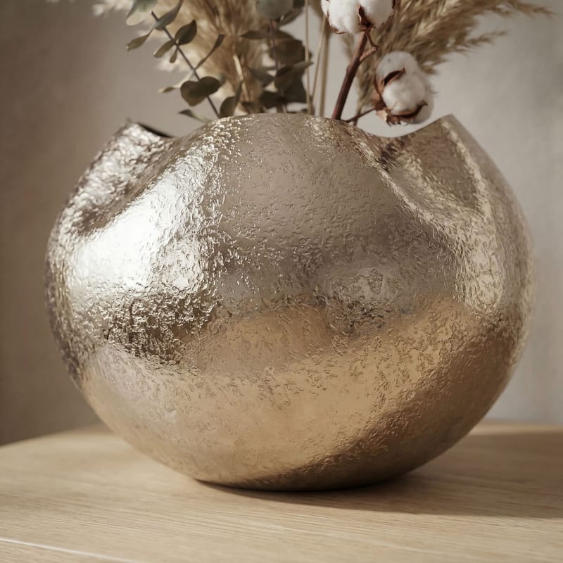 Harvik bordvase 30 cm i aluminium - Sølv - Interiør - Dekorasjon & innredningsdetaljer - Vas - Blomstervase