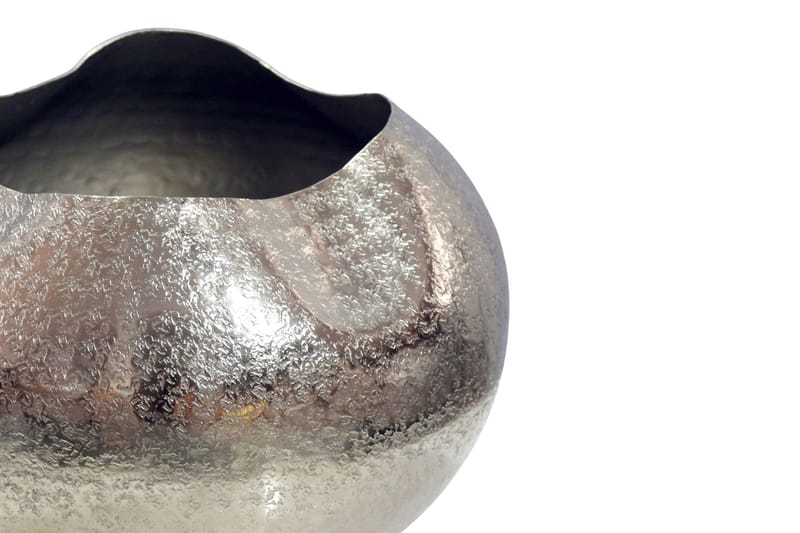Harvik bordvase 30 cm i aluminium - Sølv - Interiør - Dekorasjon & innredningsdetaljer - Vas - Blomstervase