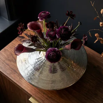 Helin bordsvase 35 cm i aluminium - Sølv - Interiør - Dekorasjon & innredningsdetaljer - Vas - Blomstervase