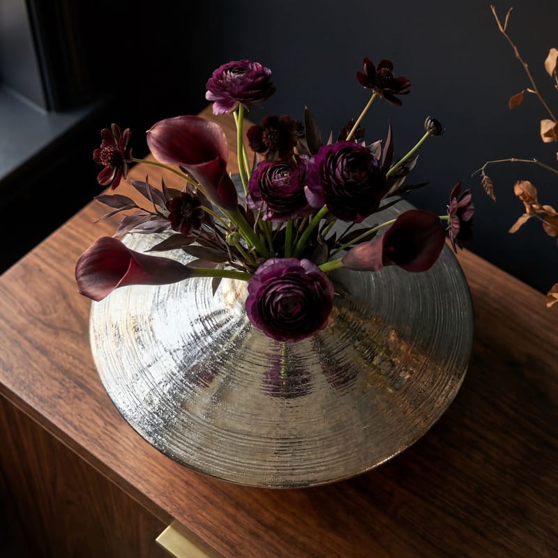 Helin bordsvase 35 cm i aluminium - Sølv - Interiør - Dekorasjon & innredningsdetaljer - Vas - Blomstervase