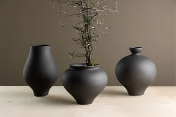 Rellis Vase - Svart - Interiør - Dekorasjon & innredningsdetaljer - Vas